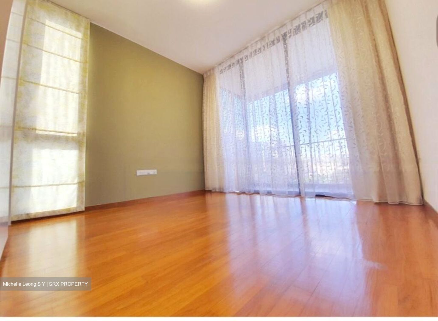 Sant Ritz (D13), Condominium #583339181